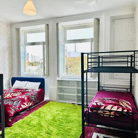 Hostelbatalha Hostel *